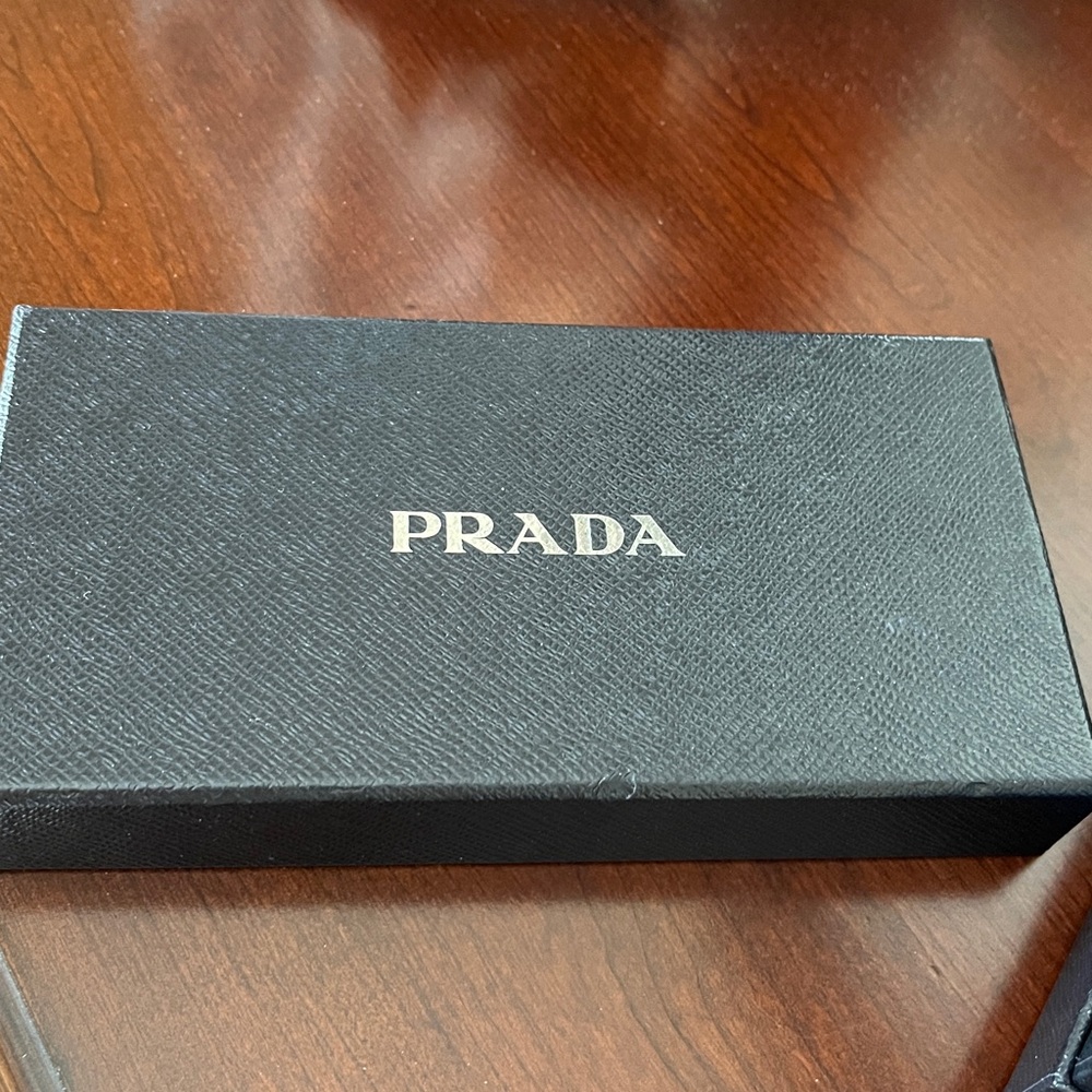 Prada Black Leather Zip-Around Wallet - Picture 10 of 10